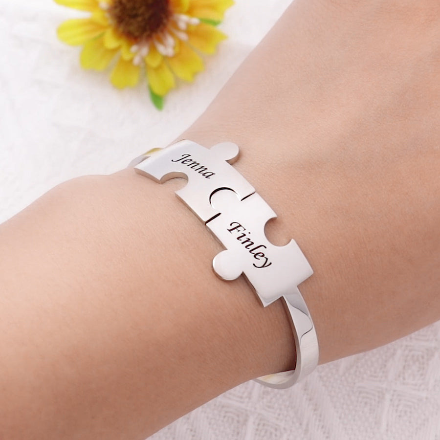 Personalized puzzle bracelet