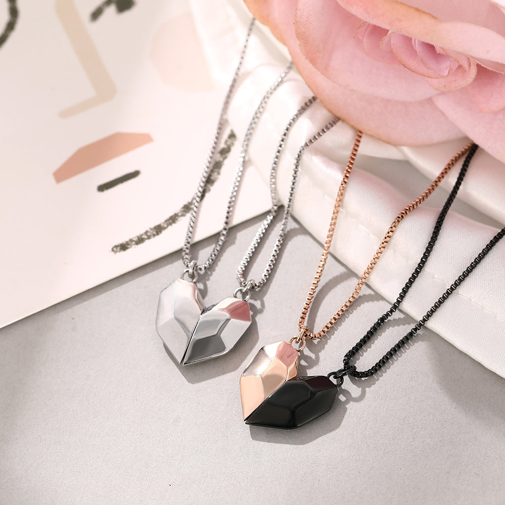 Valentine's Day Gift Couple's magnetic heart necklace